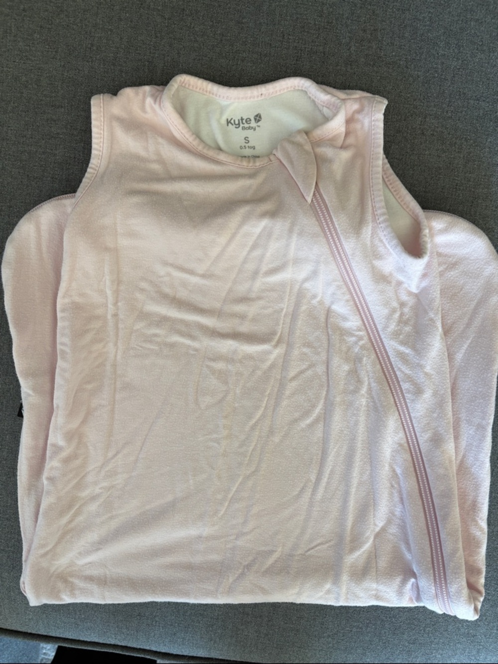 Kyte BABY Pale Pink Sleeveless Wearable Blanket